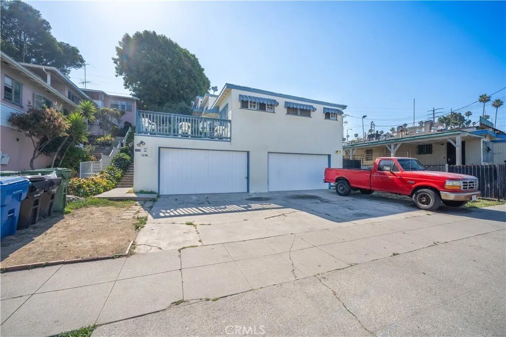 Los Angeles, California, United States 4 - 18148337