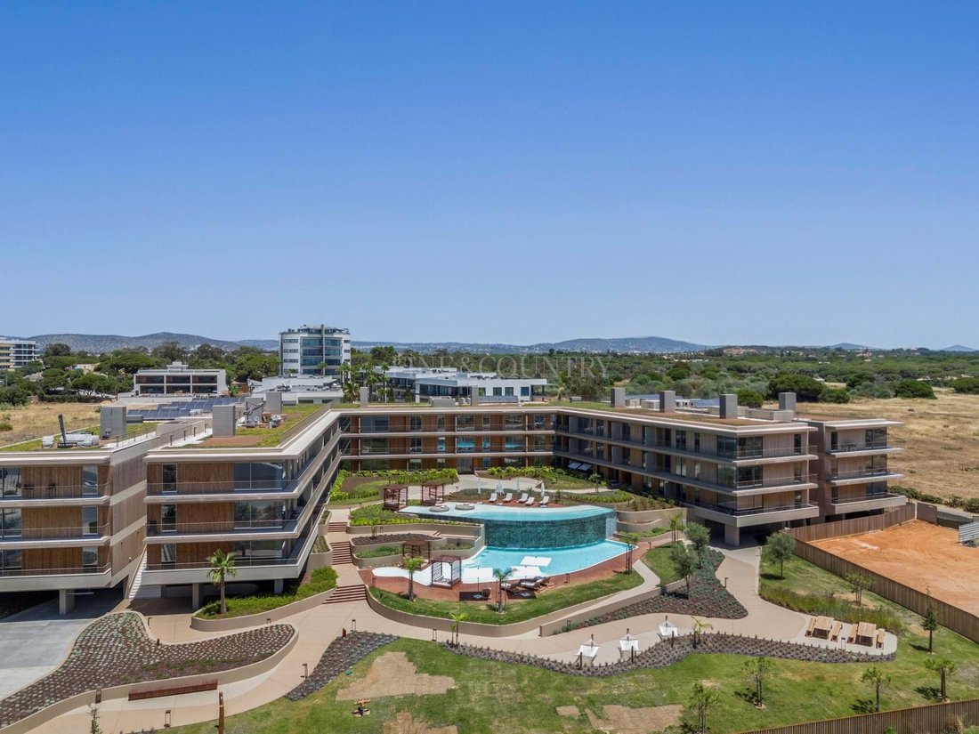 Apartment in Quarteira, Algarve, Portugal 3 - 16196902