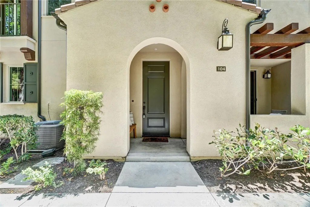 Condo in Irvine, California, United States 3 - 18148329
