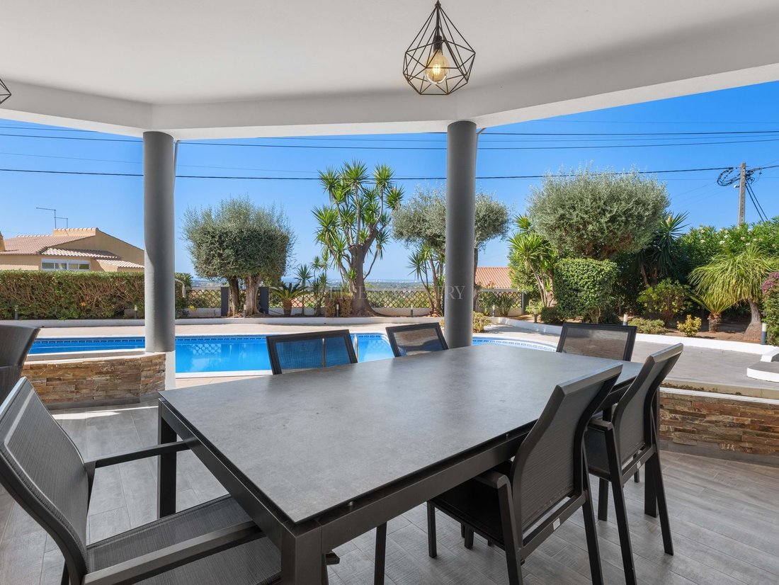 Villa in Loule (Sao Clemente), Algarve, Portugal 5 - 16797665