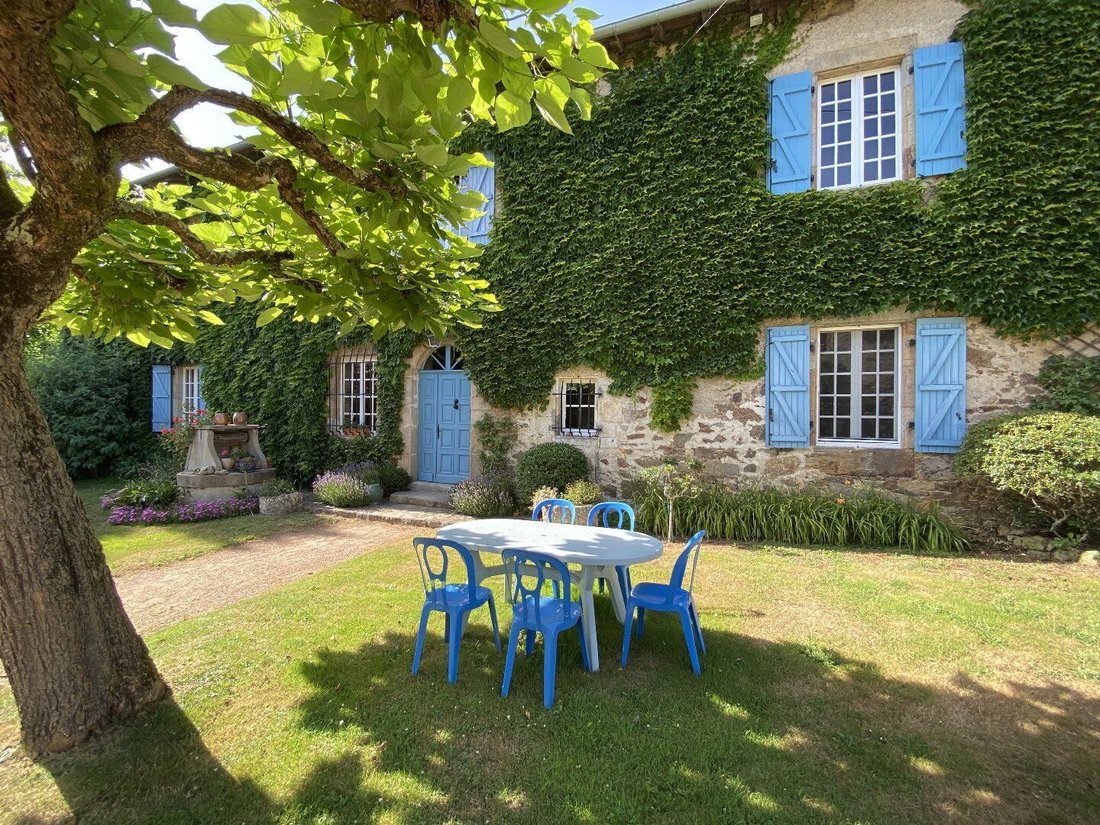 Villa in Busserolles, Nouvelle-Aquitaine, France 2 - 18150475