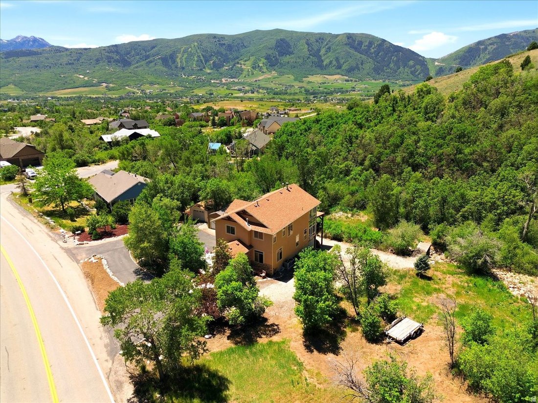 House in Eden, Utah, United States 2 - 17141875