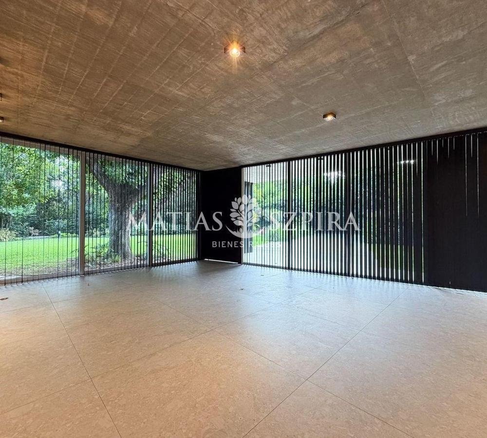 House in Ituzaingó, Buenos Aires Province, Argentina 5 - 18146341