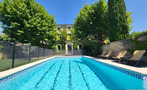 Villa in Pierrelatte, Auvergne-Rhône-Alpes, France 1