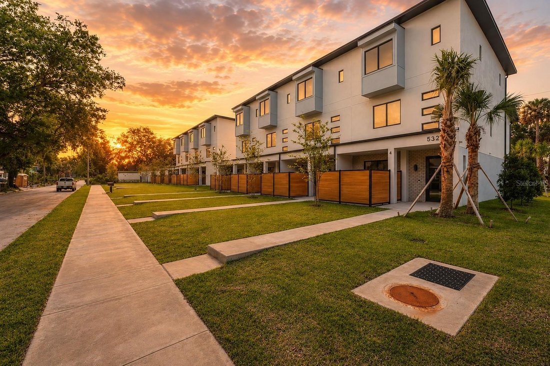 Townhouse in Tampa, Florida, United States 1 - 18148499