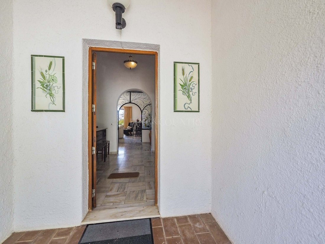 House in Carvoeiro, Algarve, Portugal 5 - 15837010