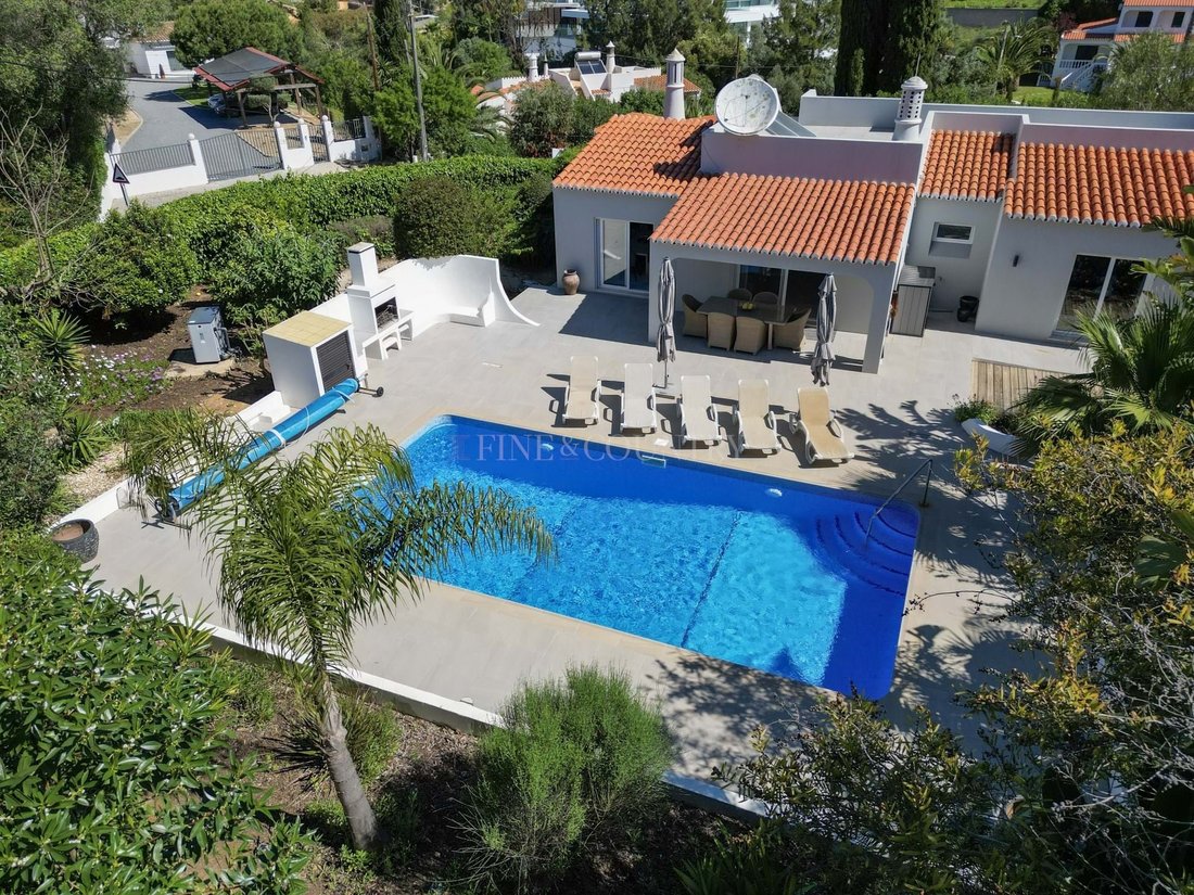 House in Carvoeiro, Algarve, Portugal 1 - 18147389