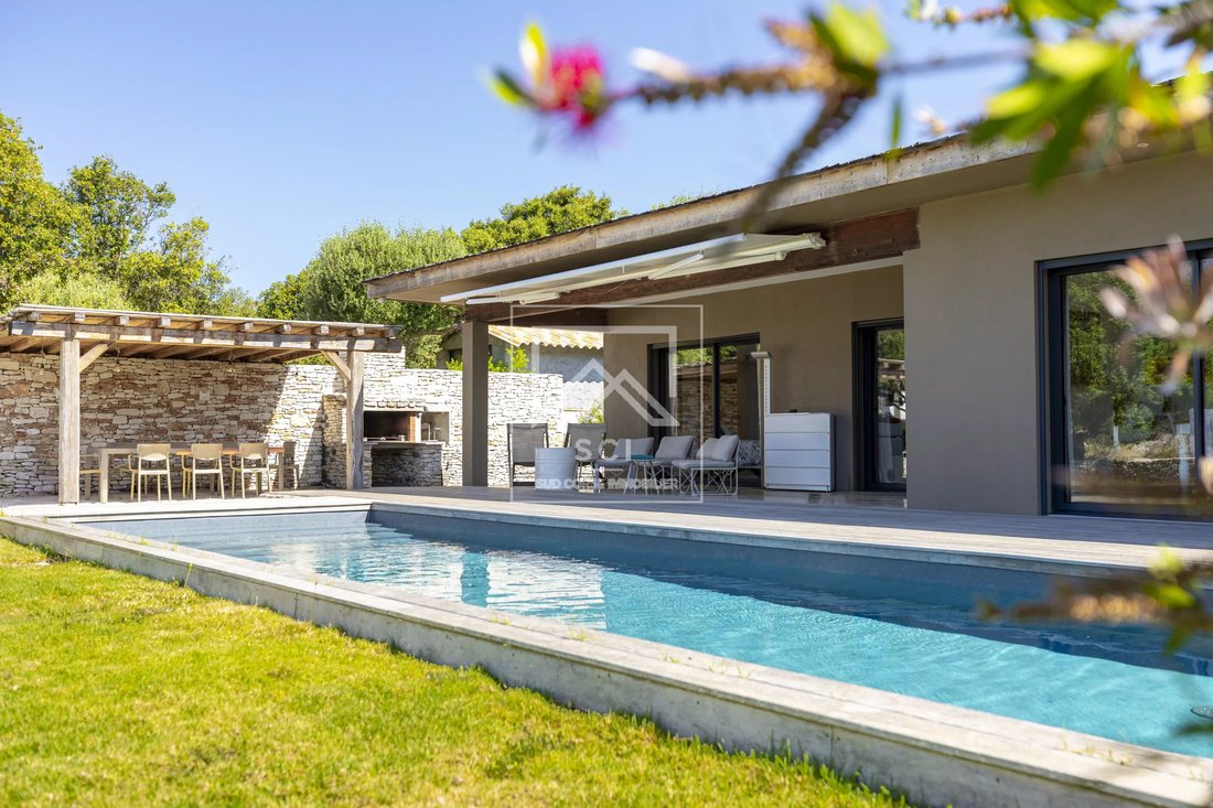 Villa in Bonifacio / Bunifaziu, Corsica, France 1 - 18147632