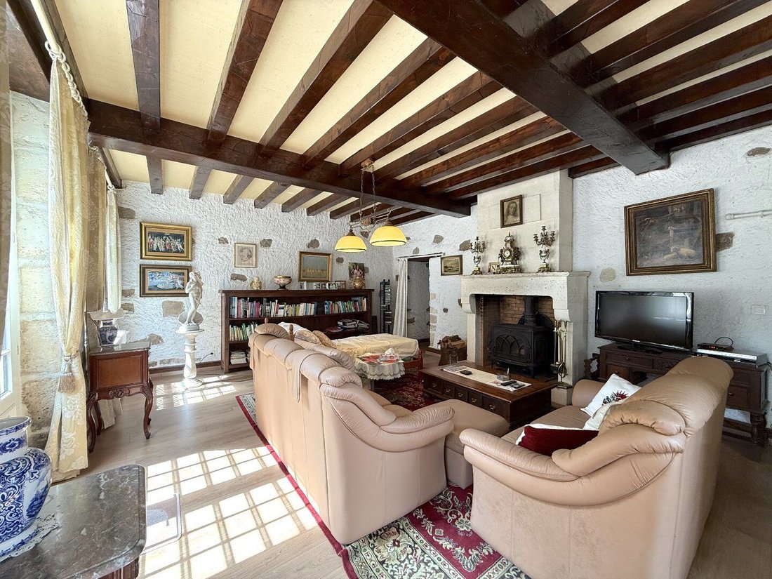 Villa in Nontron, Nouvelle-Aquitaine, France 4 - 18150521
