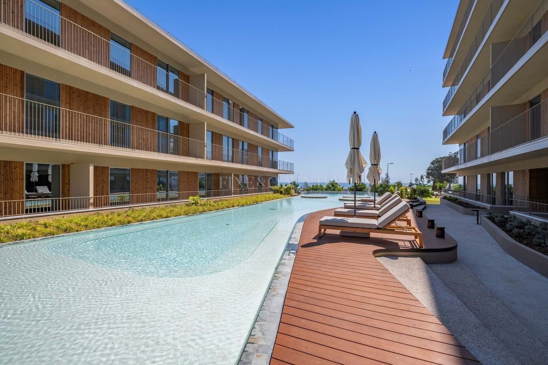 Apartment in Quarteira, Algarve, Portugal 1 - 16196923