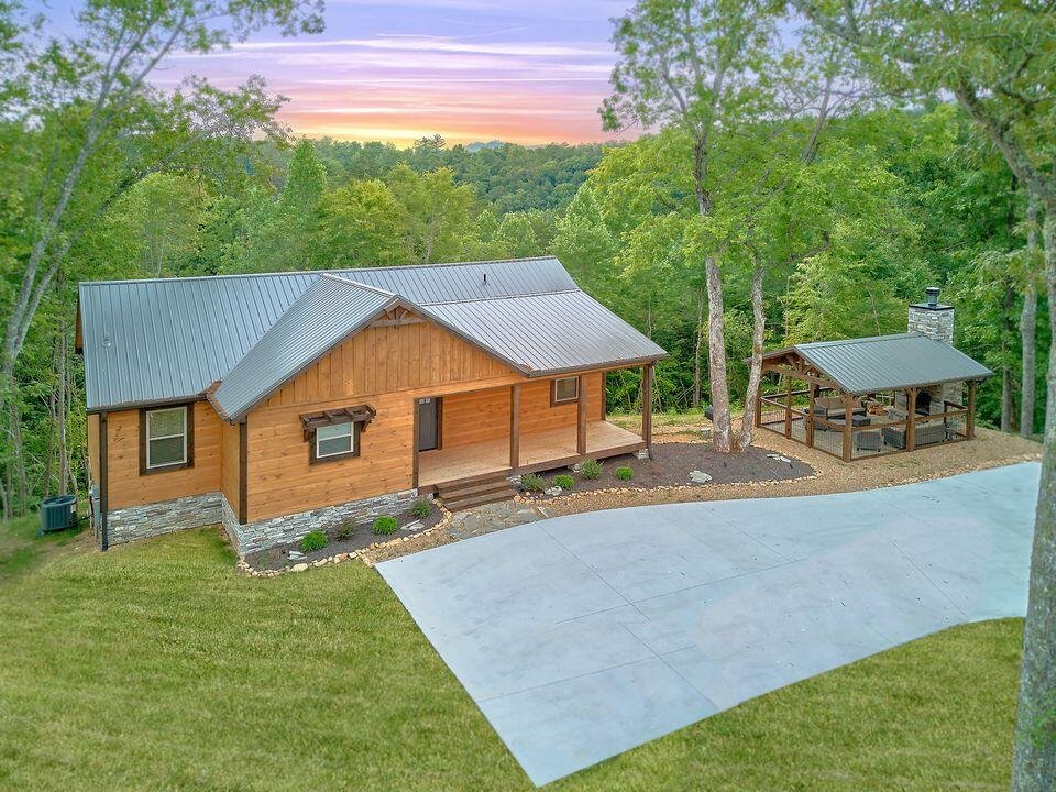 House in Sevierville, Tennessee, United States 3 - 18150247