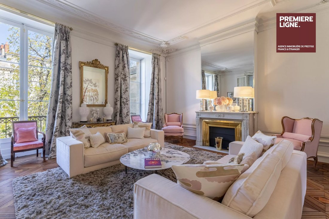 Apartment in Grand Parc-Chartrons-Paul Doumer, Bordeaux, France 3 - 18006488