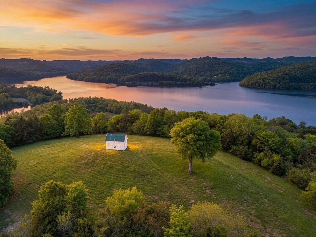 House in Elmwood, Tennessee, United States 2 - 18149492