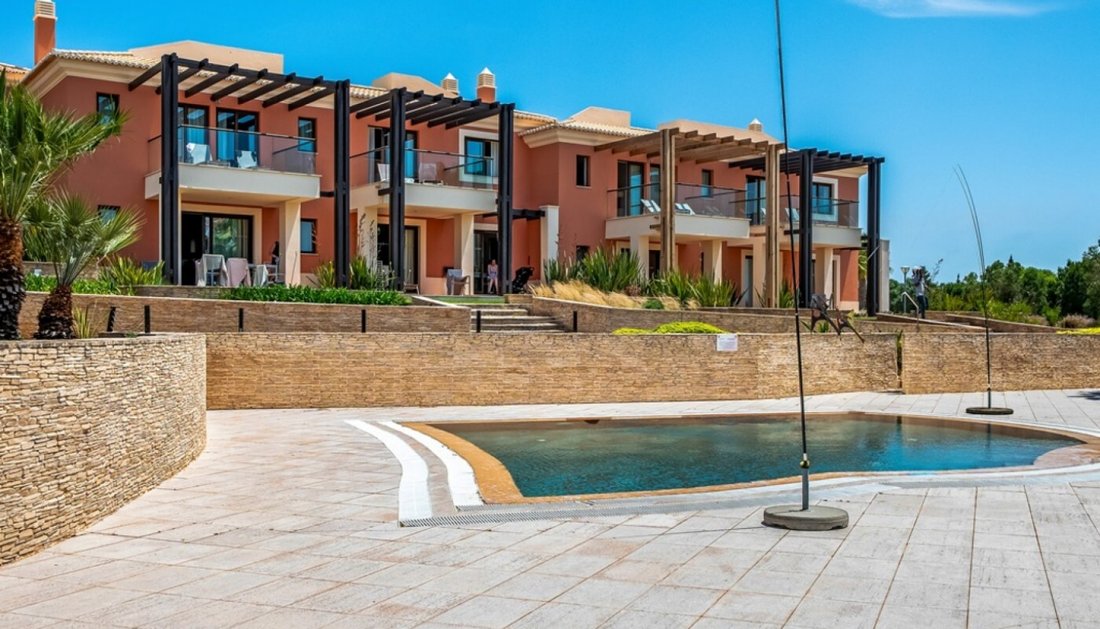 Villa in Carvoeiro, Algarve, Portugal 1 - 15437399