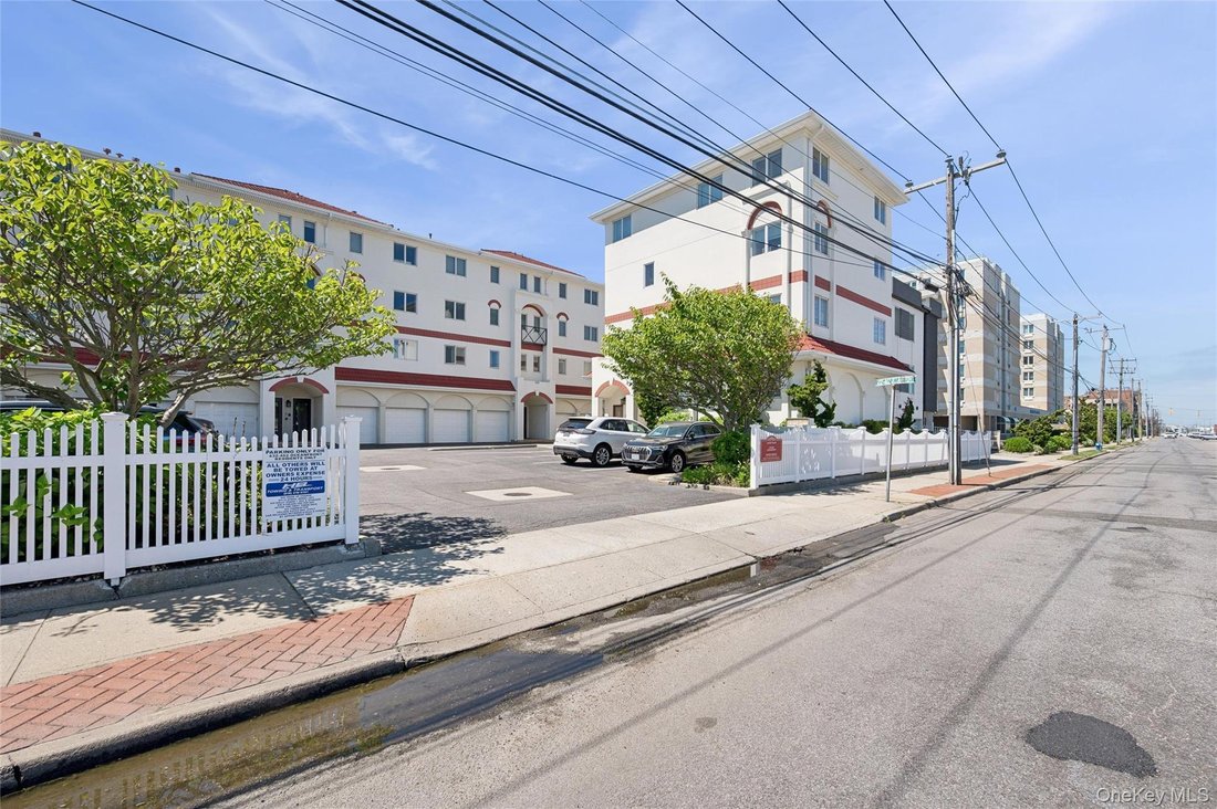 Condo in Long Beach, New York, United States 2 - 18145776