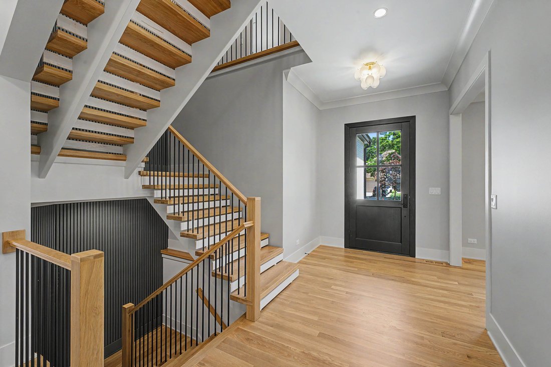 House in Elmhurst, Illinois, United States 3 - 18144876