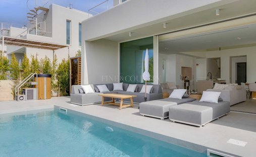 Villa in Santa Barbara de Nexe, Algarve, Portugal 1