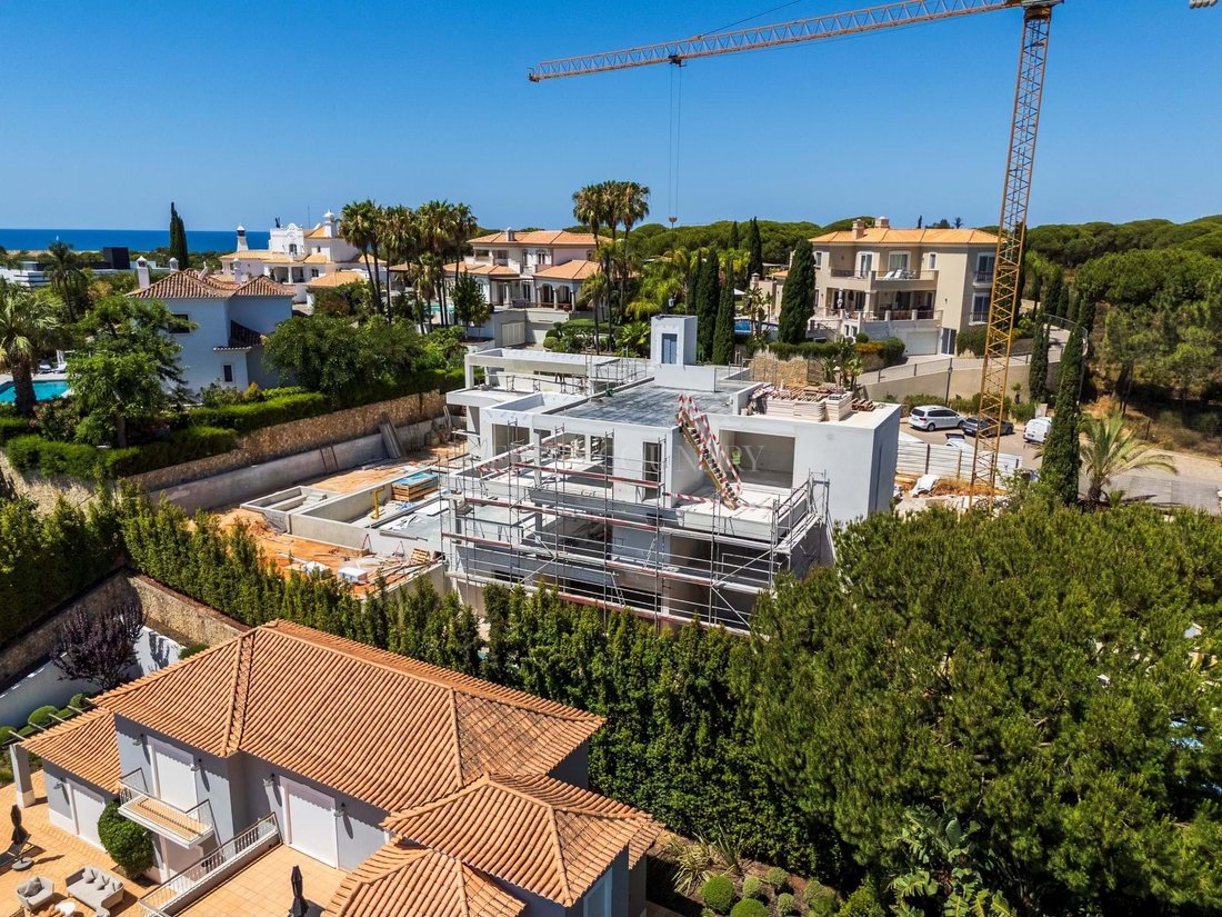 House in Almancil, Algarve, Portugal 1 - 15837048