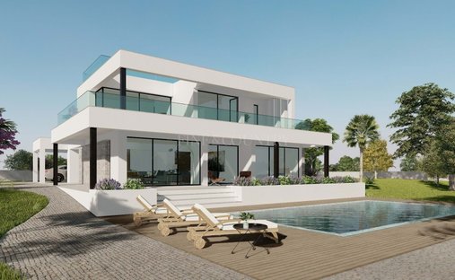 House in Lagoa e Carvoeiro, Algarve, Portugal 1
