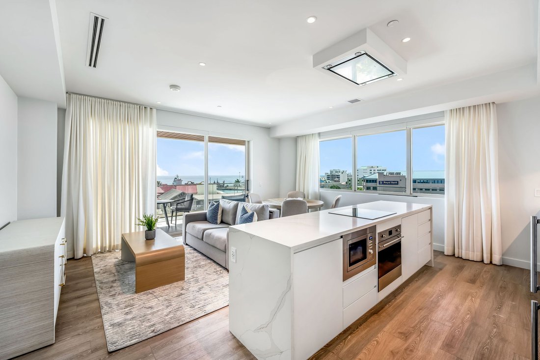 Condo in George Town, George Town, Cayman Islands 5 - 17715347