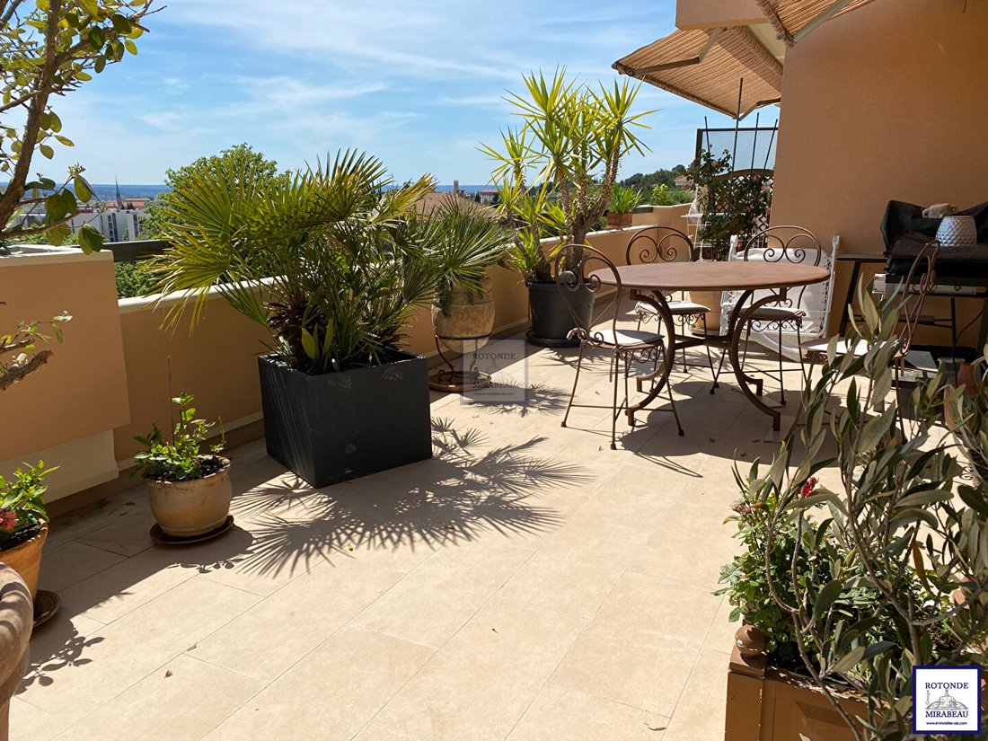 Apartment in Granettes-Jauberte-Sainte Anne, Aix-en-Provence, France 2 - 18148555