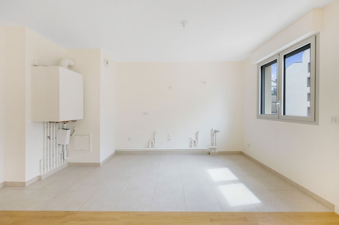 Apartment in Pereire-Malesherbes, Paris 17e Arrondissement, Paris 4 - 18146029
