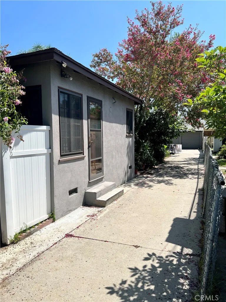 Condo in Los Angeles, California, United States 3 - 18144821