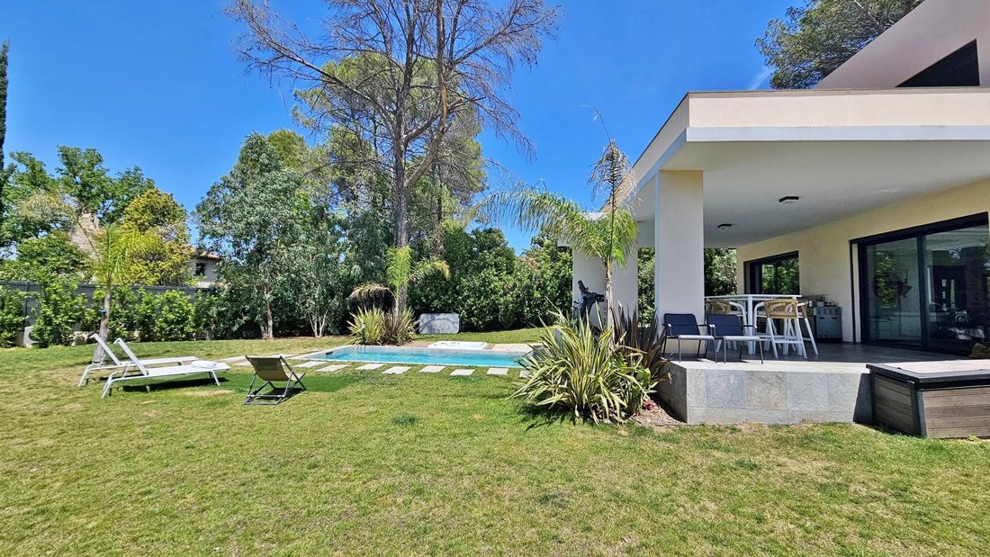 Villa in Valbonne, Provence-Alpes-Côte d'Azur, France 2 - 18080975
