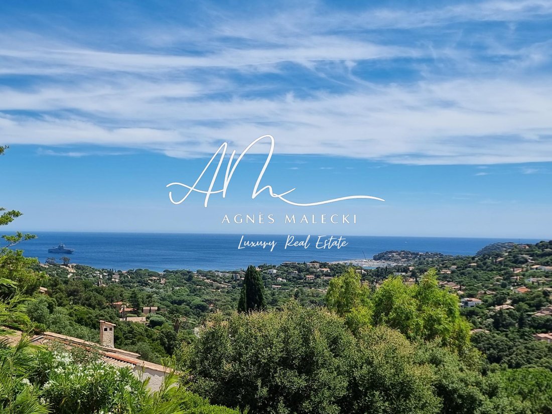 Villa in Nord, Cavalaire-sur-Mer, France 1 - 18054976