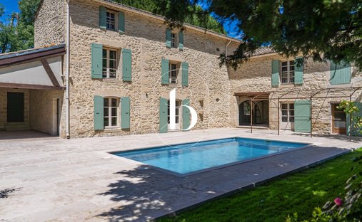Maison à Uzès, Occitanie, France 1