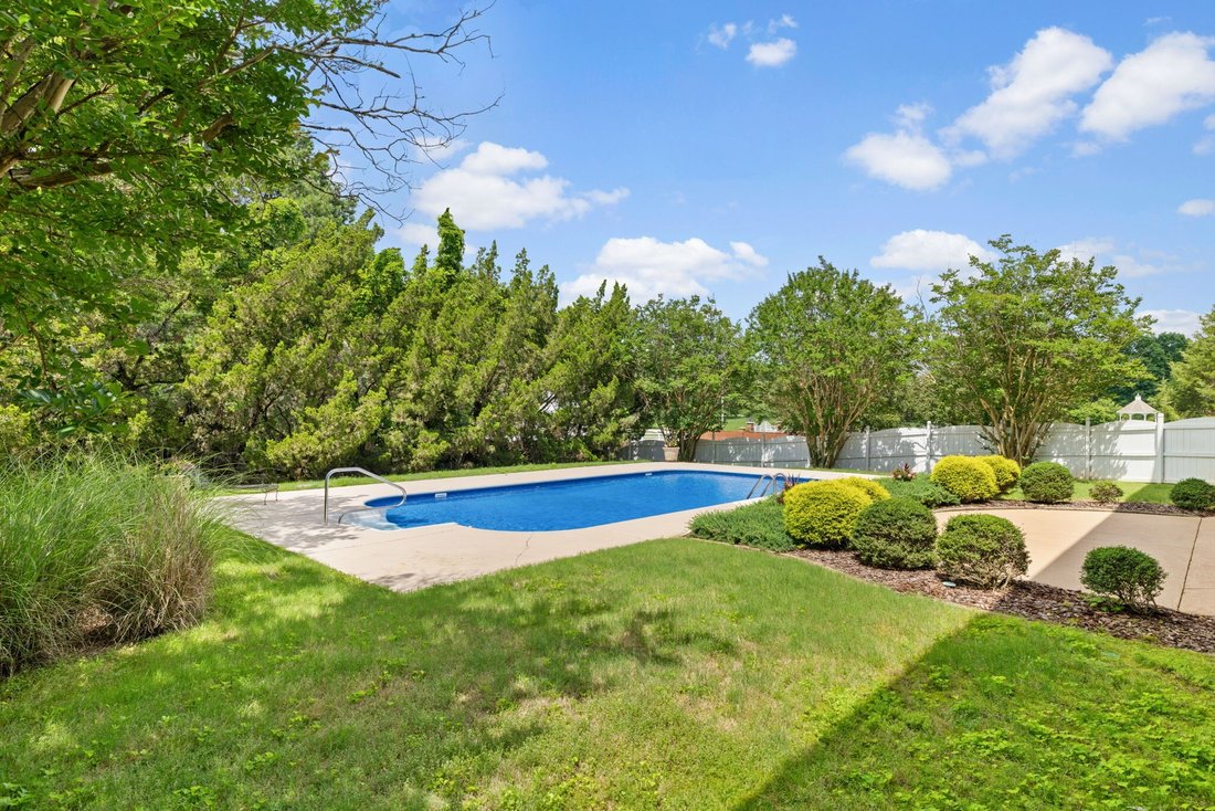 House in Florence, Alabama, United States 5 - 18144740