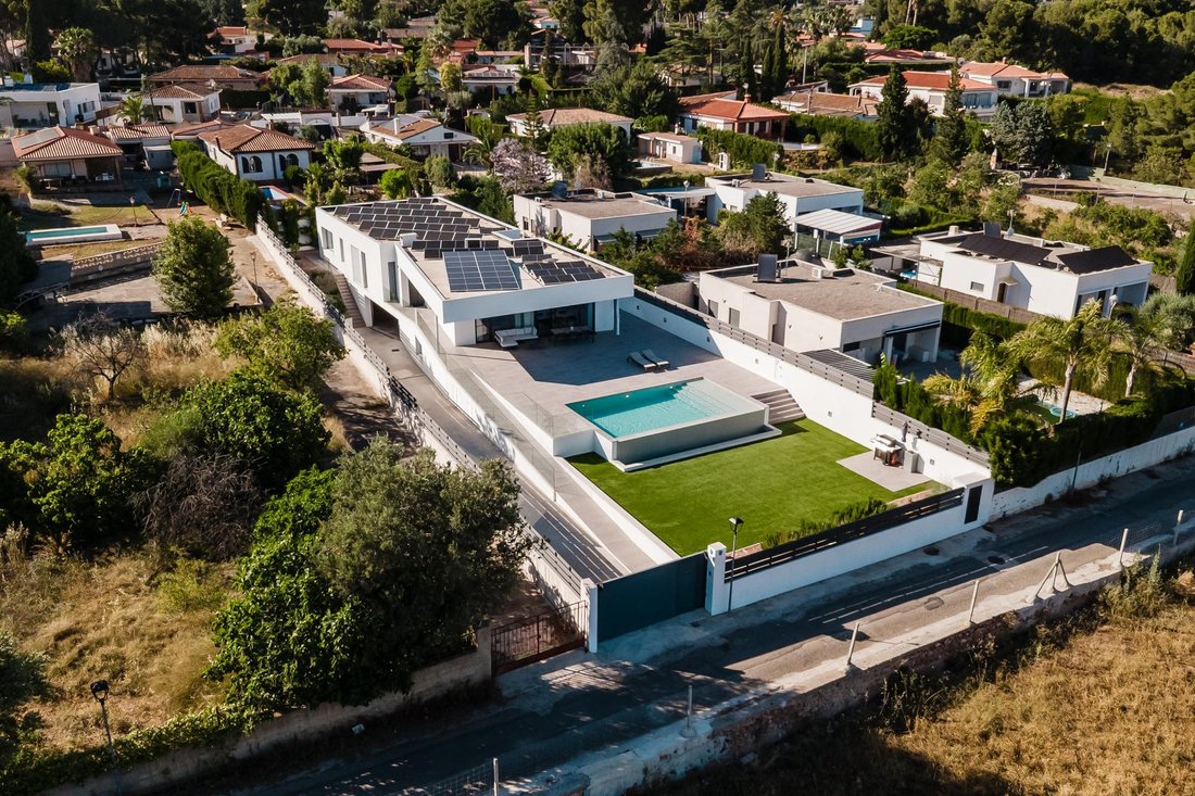 Villa in Naquera / Naquera, Valencian Community, Spain 3 - 18146280