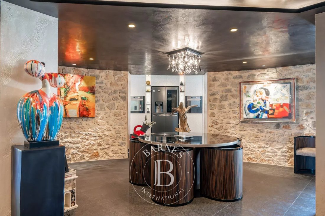 Apartment in Europe, Le Cannet, France 3 - 18146283