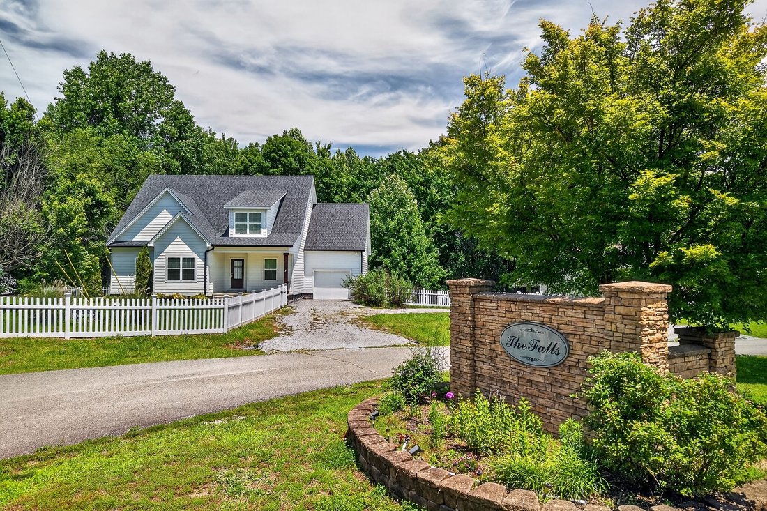 House in Smithville, Tennessee, United States 2 - 18144757
