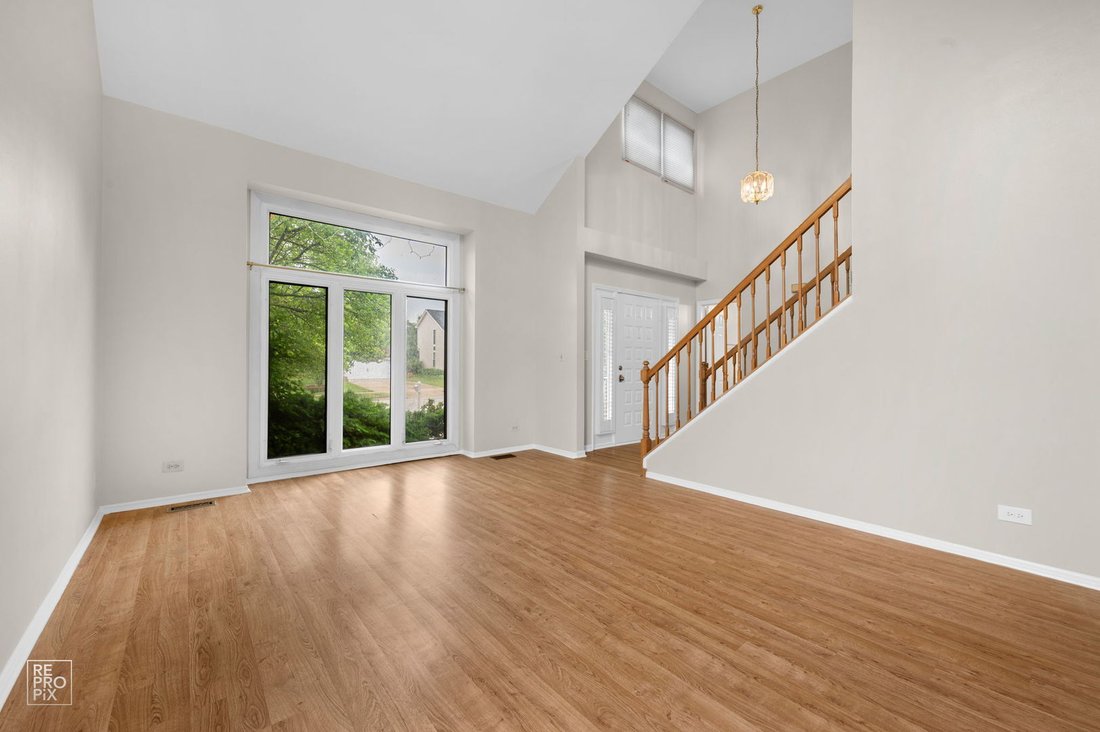House in Aurora, Illinois, United States 3 - 18149514