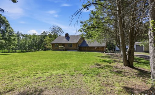 House in Suffield, Connecticut, United States 1