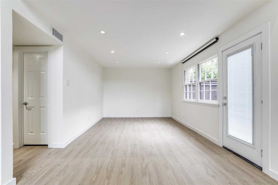 House in Dallas, Texas, United States 5 - 18151063