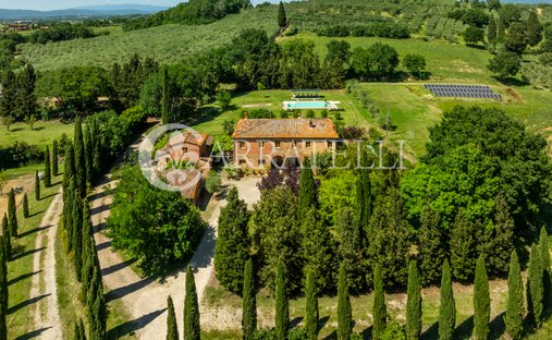 Maisons de campagne à Foiano della Chiana, Toscane, Italie 1