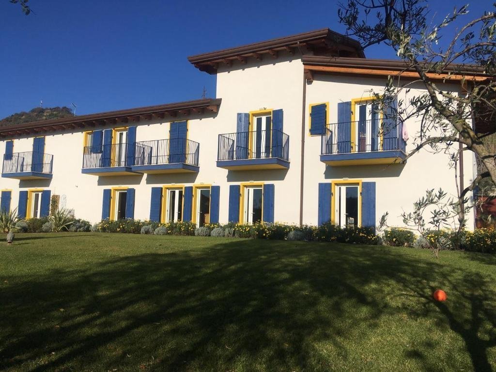 Villa in Romagnano, Massa, Tuscany 2 - 18150295