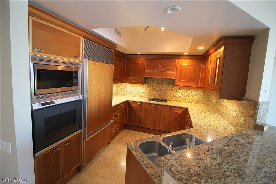 Condo in Las Vegas, Nevada, United States 2 - 18145821