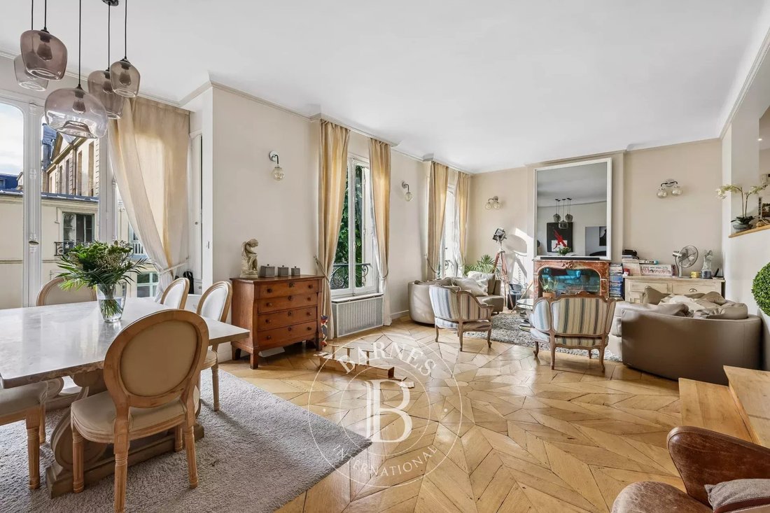 Apartment in Invalides, Paris 7e Arrondissement, Paris 1 - 18146451