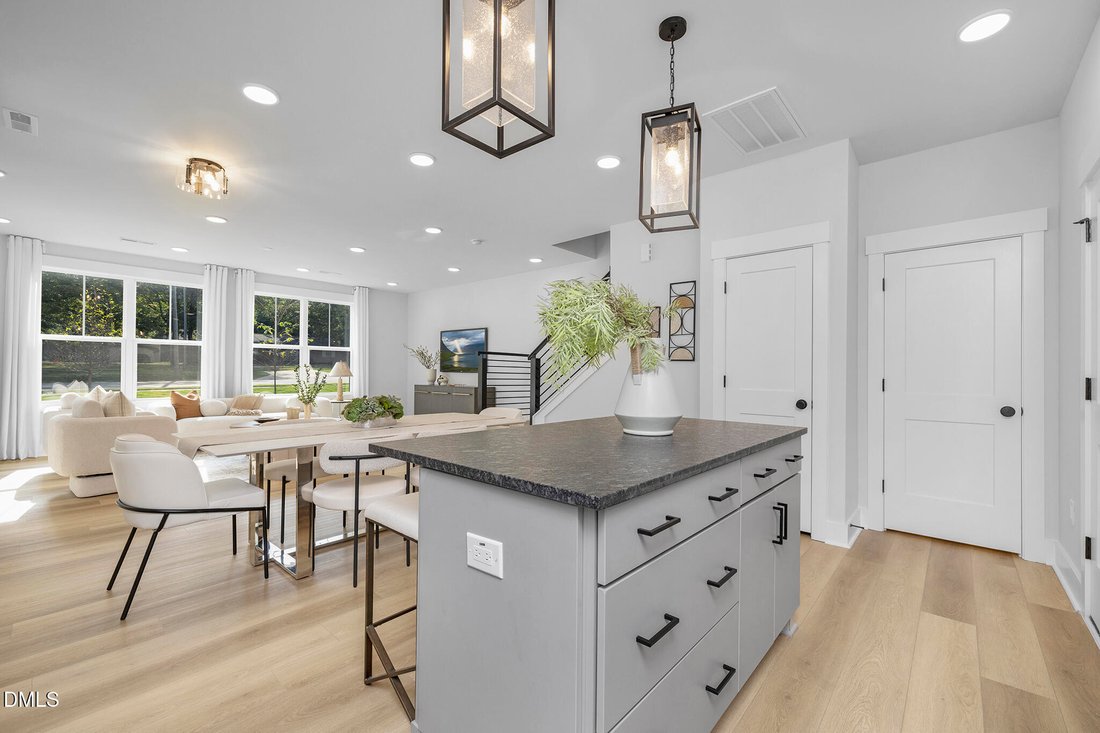 Townhouse in Fuquay-Varina, North Carolina, United States 4 - 18149279