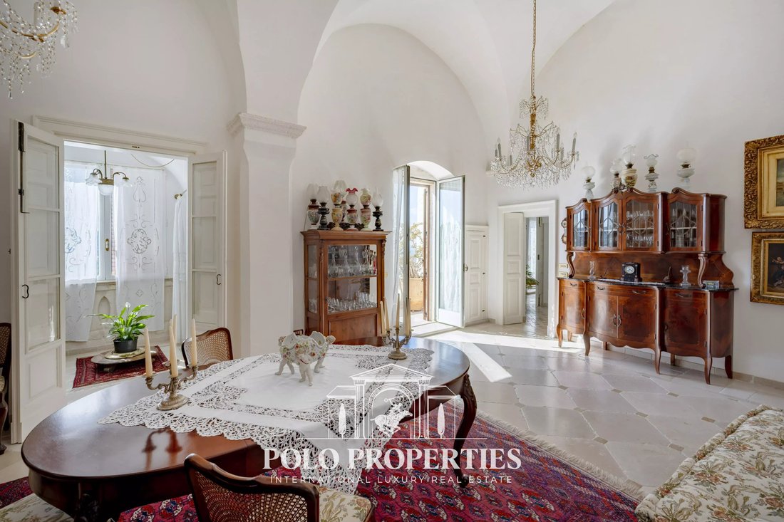 Apartment in Historic Center, Ostuni, Apulia 1 - 18146392