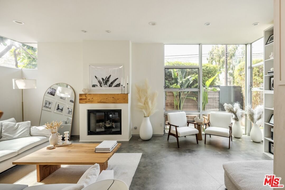 House in Los Angeles, California, United States 4 - 18145712