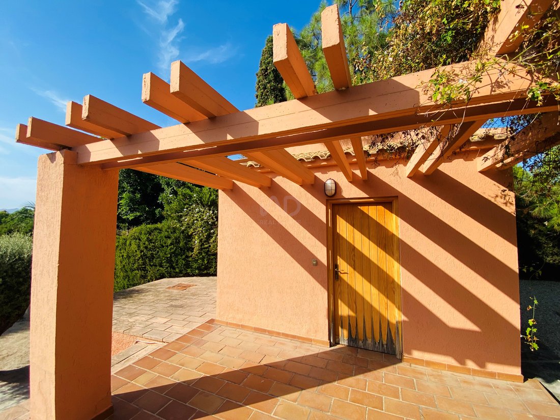 Chalet in Alicante, Valencian Community, Spain 3 - 18147131