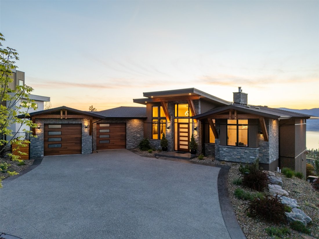 House in Kelowna, British Columbia, Canada 1 - 18149790