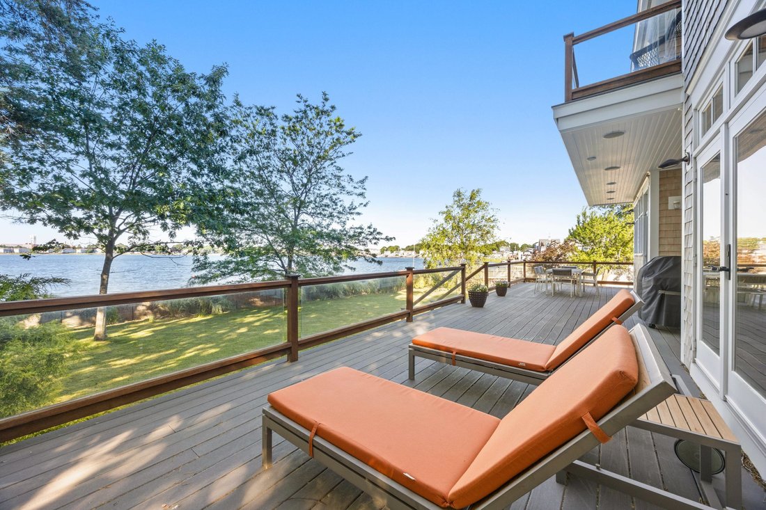 House in Quincy, Massachusetts, United States 1 - 18130484