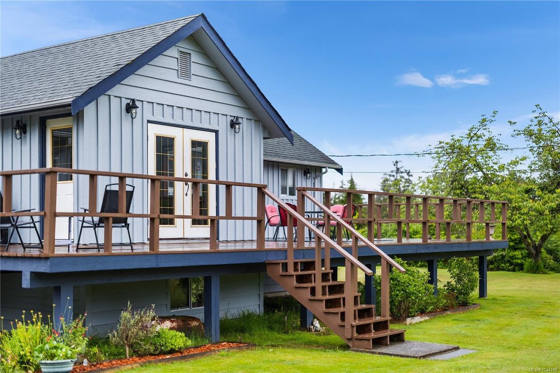 House in Sayward, British Columbia, Canada 4 - 17825122