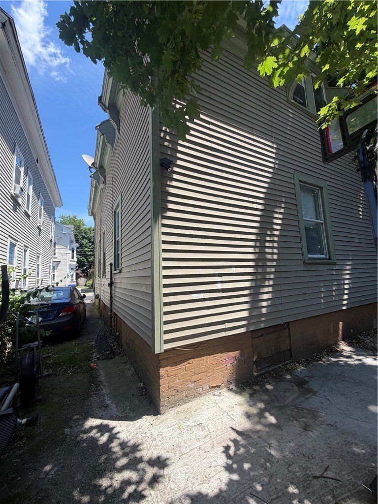 Providence, Rhode Island, United States 4 - 18147899