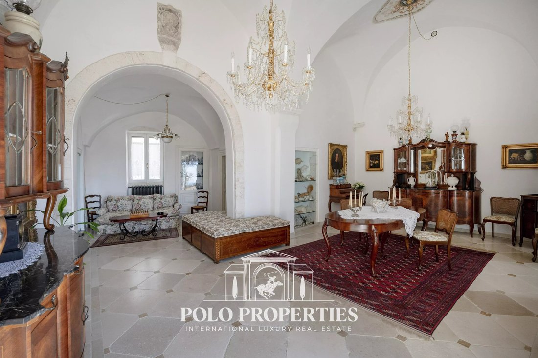 Apartment in Historic Center, Ostuni, Apulia 4 - 18146392